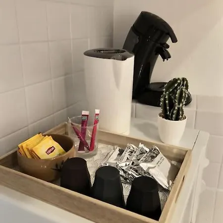 Studio Vue Sur La Roche, Au Calme #1 Apartment *