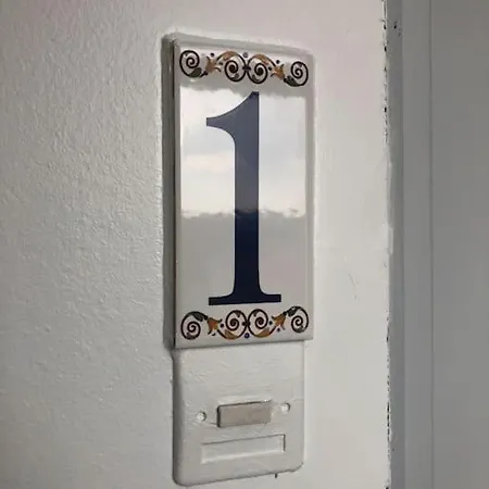 Apartment Studio Vue Sur La Roche, Au Calme #1