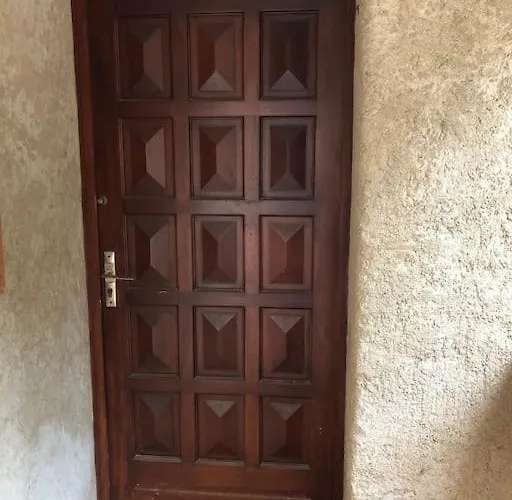 Studio Vue Sur La Roche, Au Calme #1