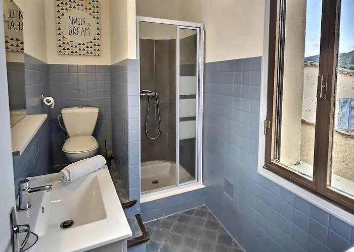 Studio Vue Sur La Roche, Au Calme #1 *